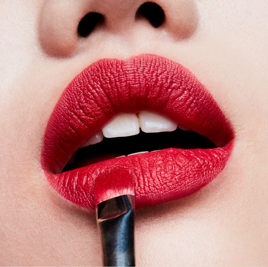 MAC Cosmetics Matte Lipstick Russian Red 3gr képe 3